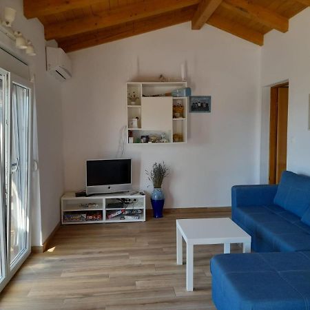 Apartman Jurisic Vir Exterior photo